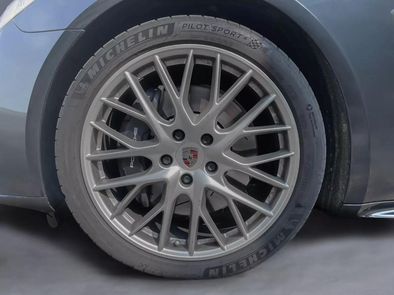 Porsche Panamera 2.9 e-Hybrid 462CV 10 years Edition 4WD Auto + tetto apribile