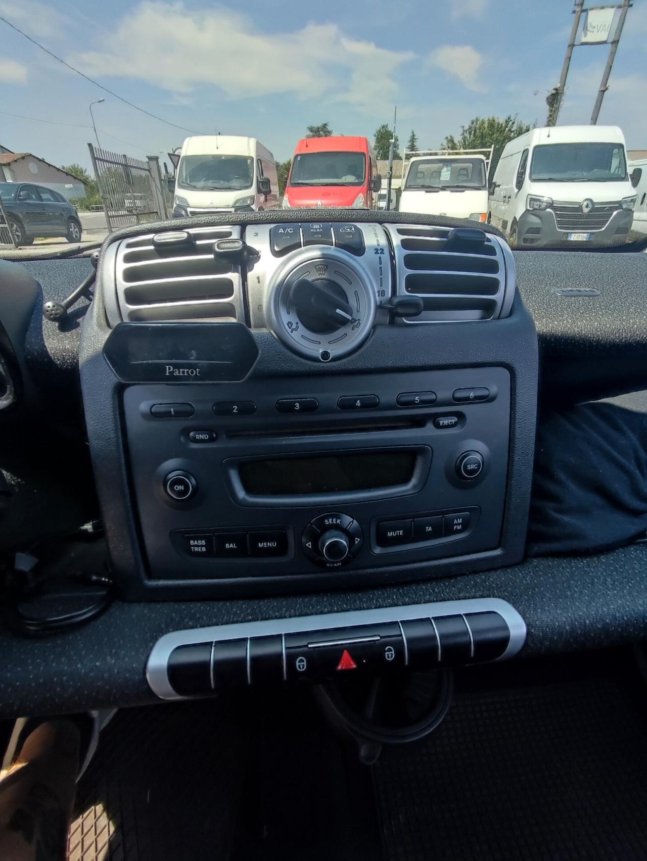 Smart ForTwo 1000 52 kW coupé passion