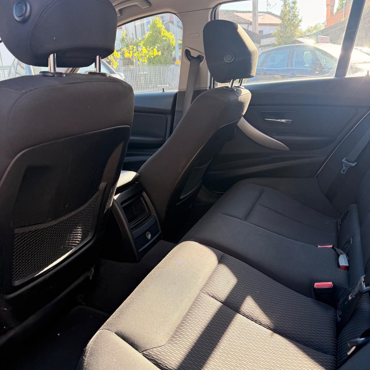 Bmw 318 318d Touring Luxury