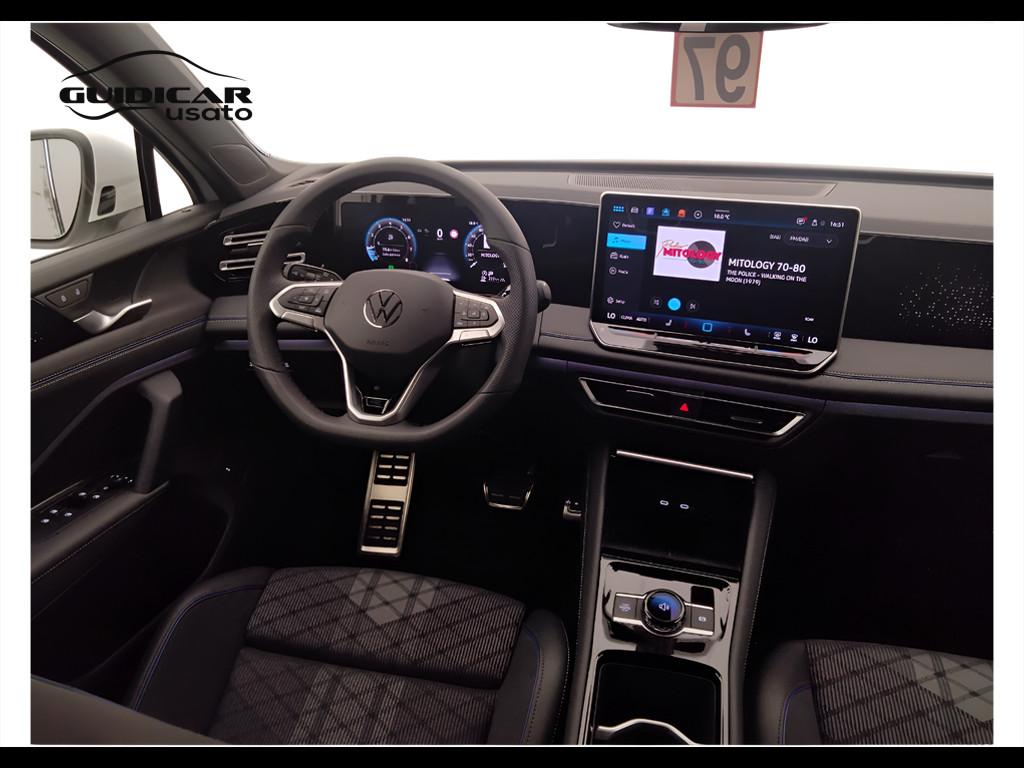 VOLKSWAGEN Tiguan III 2024 - Tiguan 1.5 etsi R-Line Plus 150cv dsg