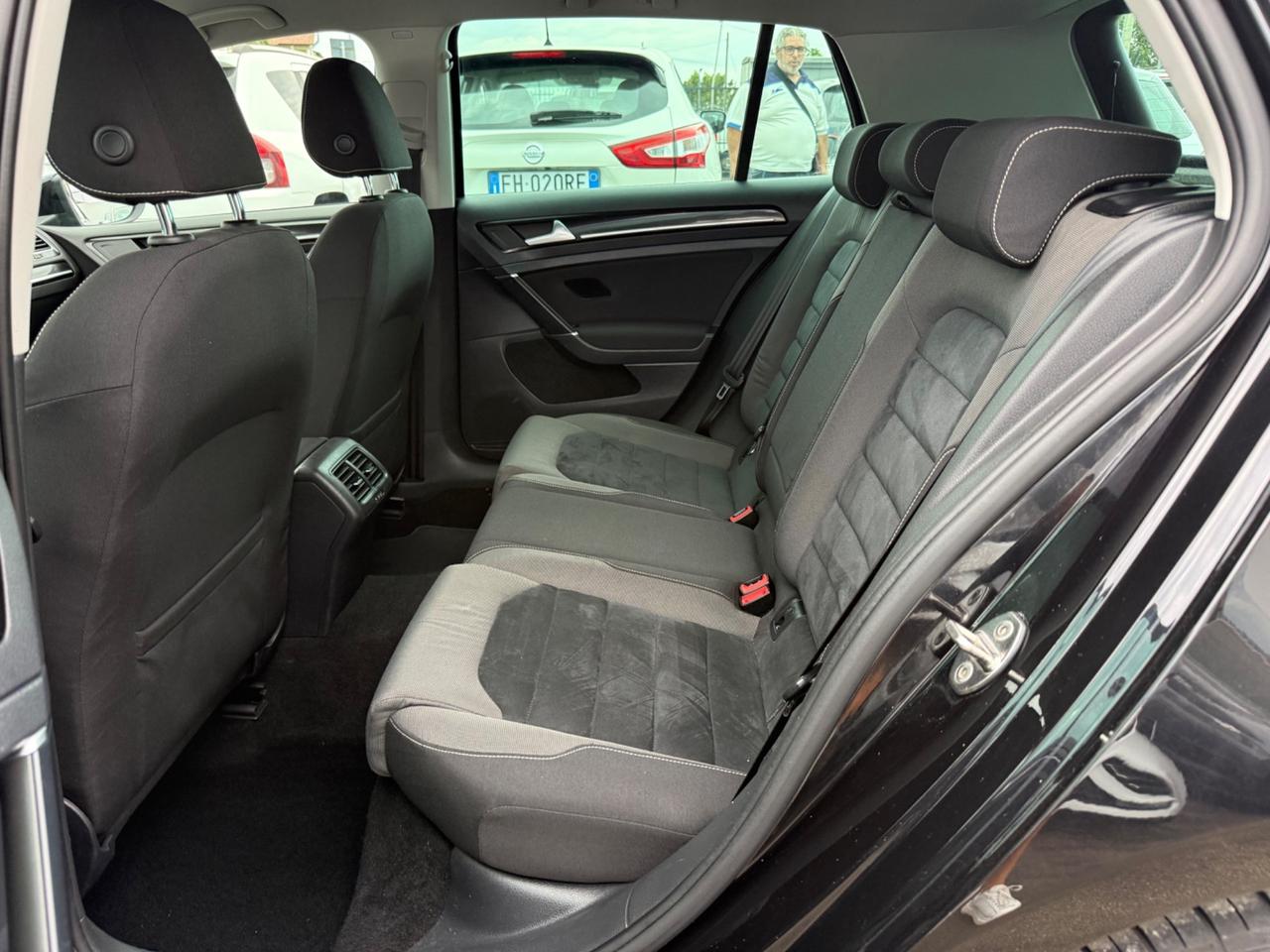 Volkswagen Golf 1.6 TDI 110 CV DSG 5p.
