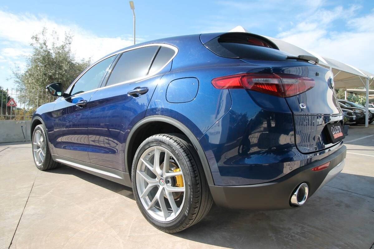 Alfa Romeo Stelvio 2.2 td 210 CV AT8 Q4 Executive