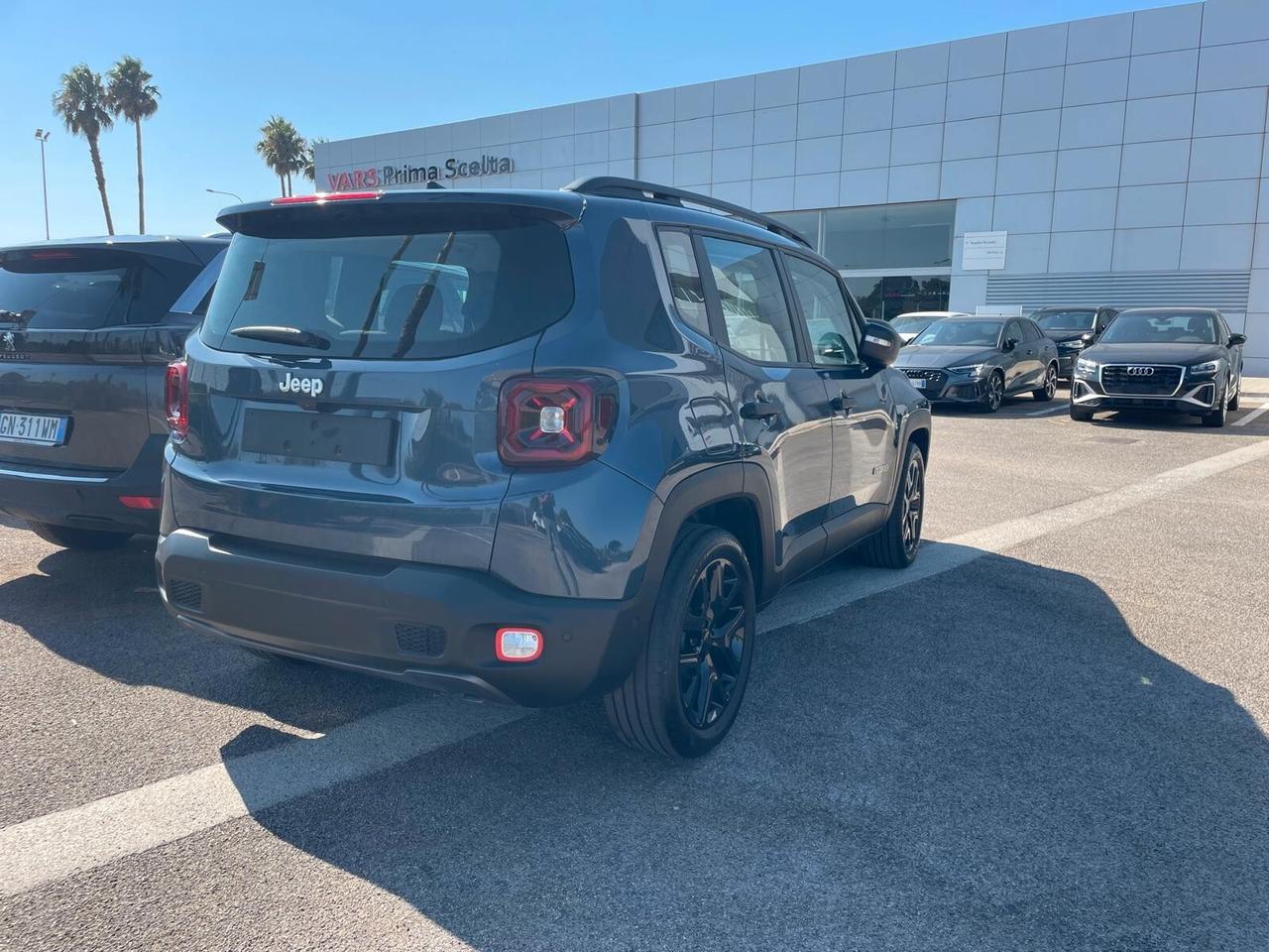 Jeep Renegade 1.5 Turbo T4 MHEV Summit