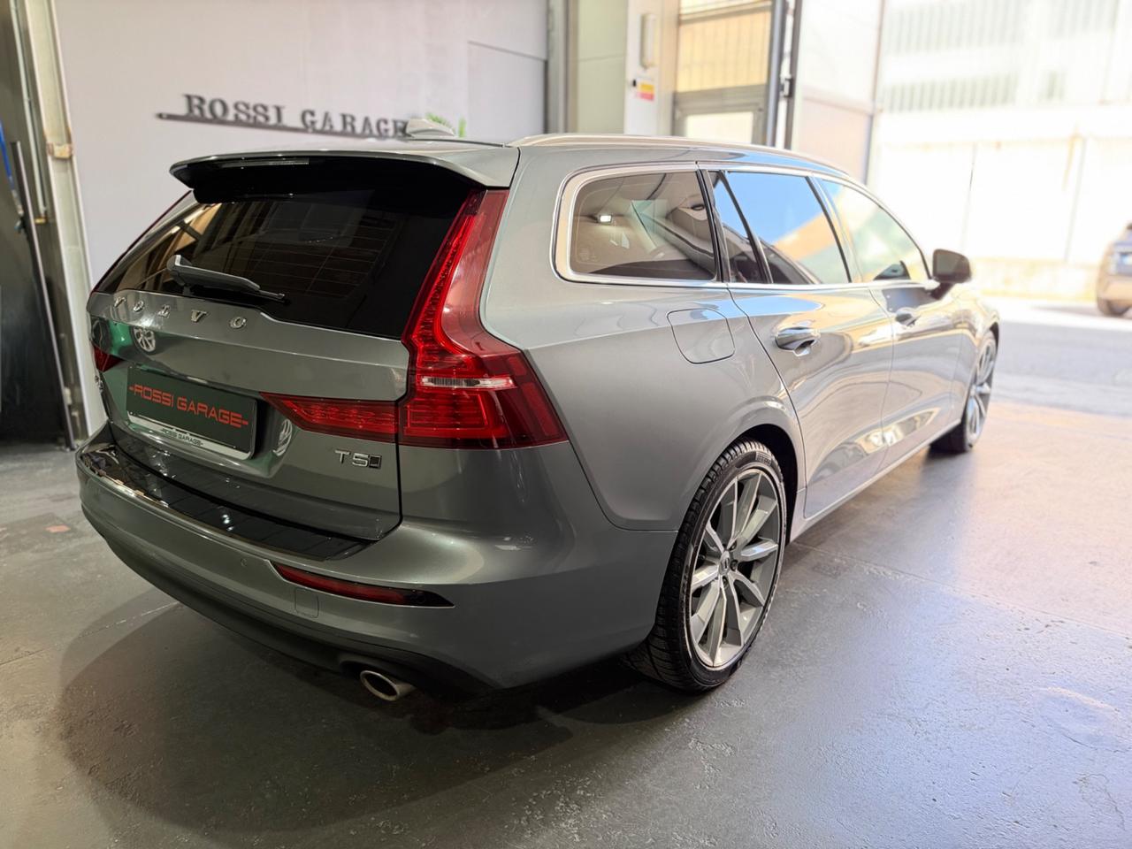 VOLVO V60 T6 AWD GEARTRONIC BUSINESS PLUS