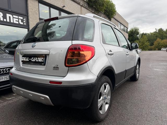 FIAT Sedici 1.9 MJT 4x4 Emotion