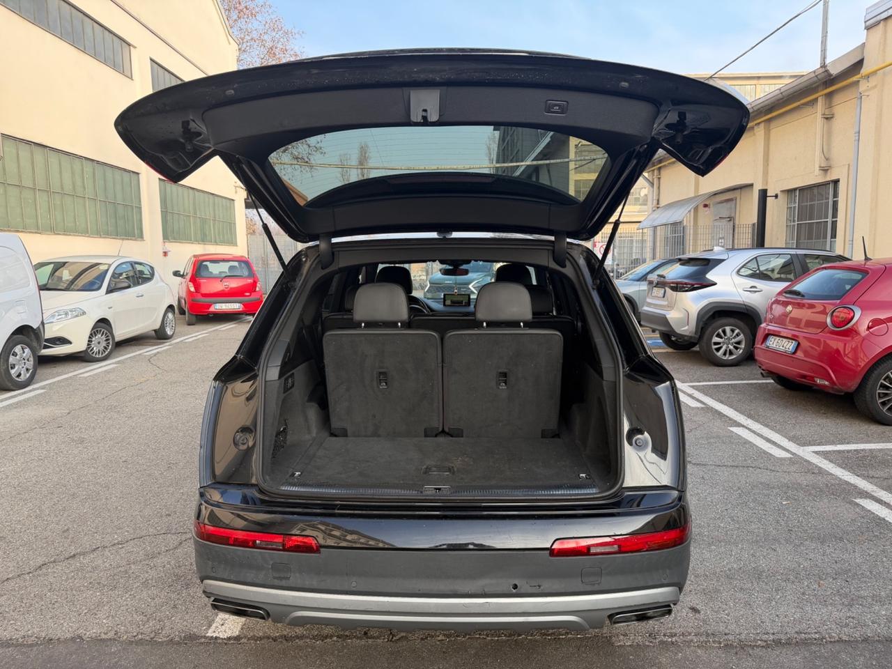 Audi Q7 3.0 TDI 218 CV ultra quattro 7 Posti 2017