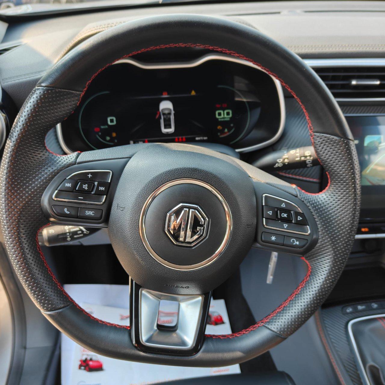 Mg ZS 1.5 Luxury