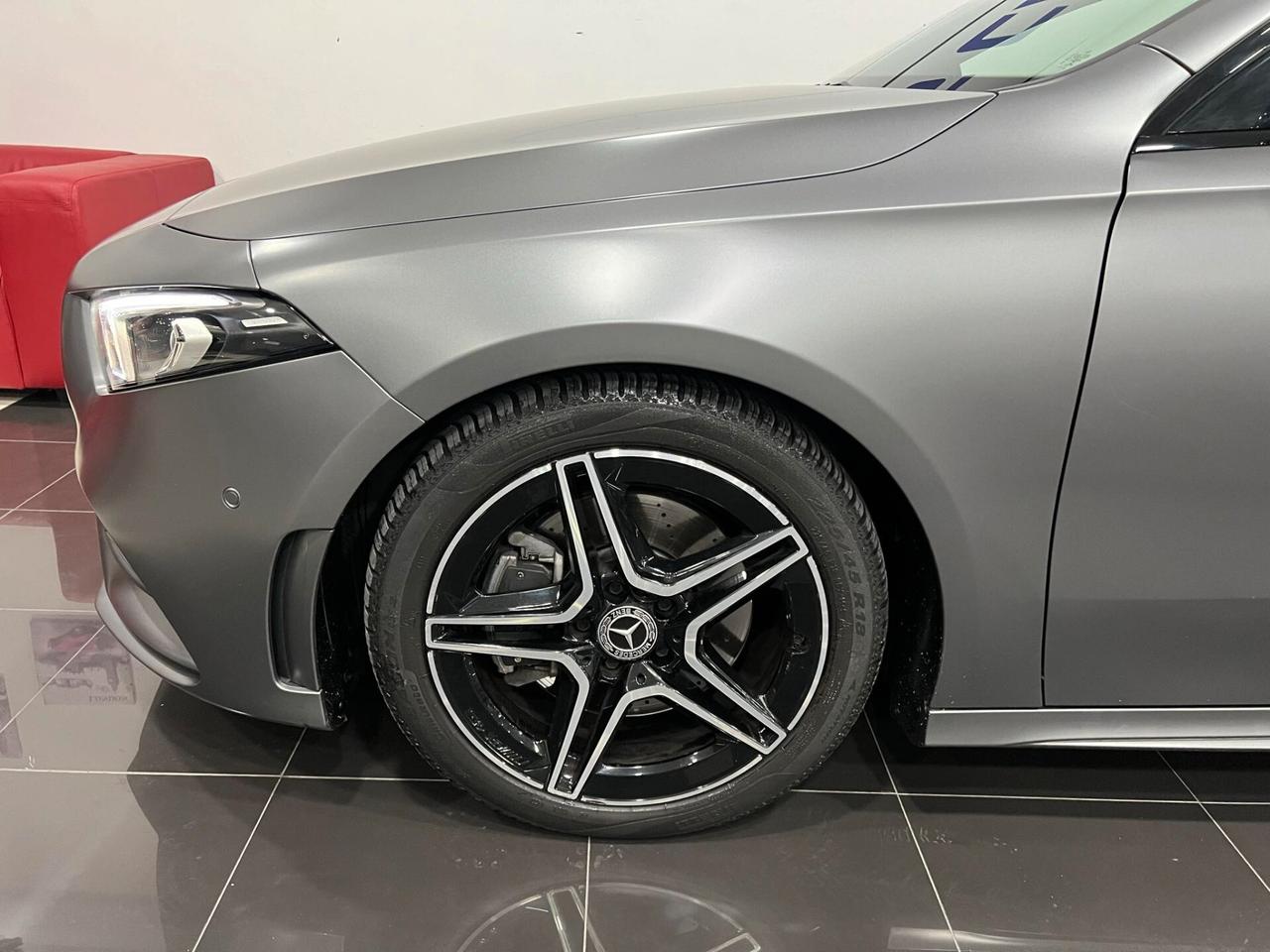 Mercedes Benz A220d Aut. Premium AMG 190 cv