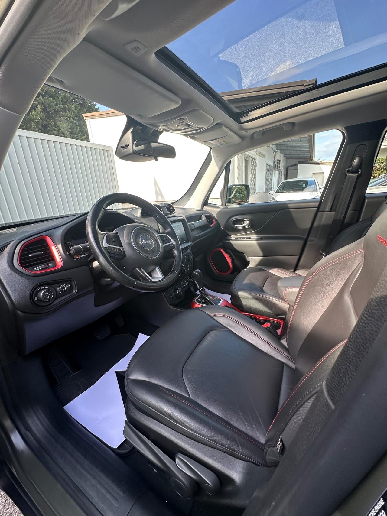 Jeep Renegade 2.0 Mjt 170CV 4WD Active Drive Low Trailhawk