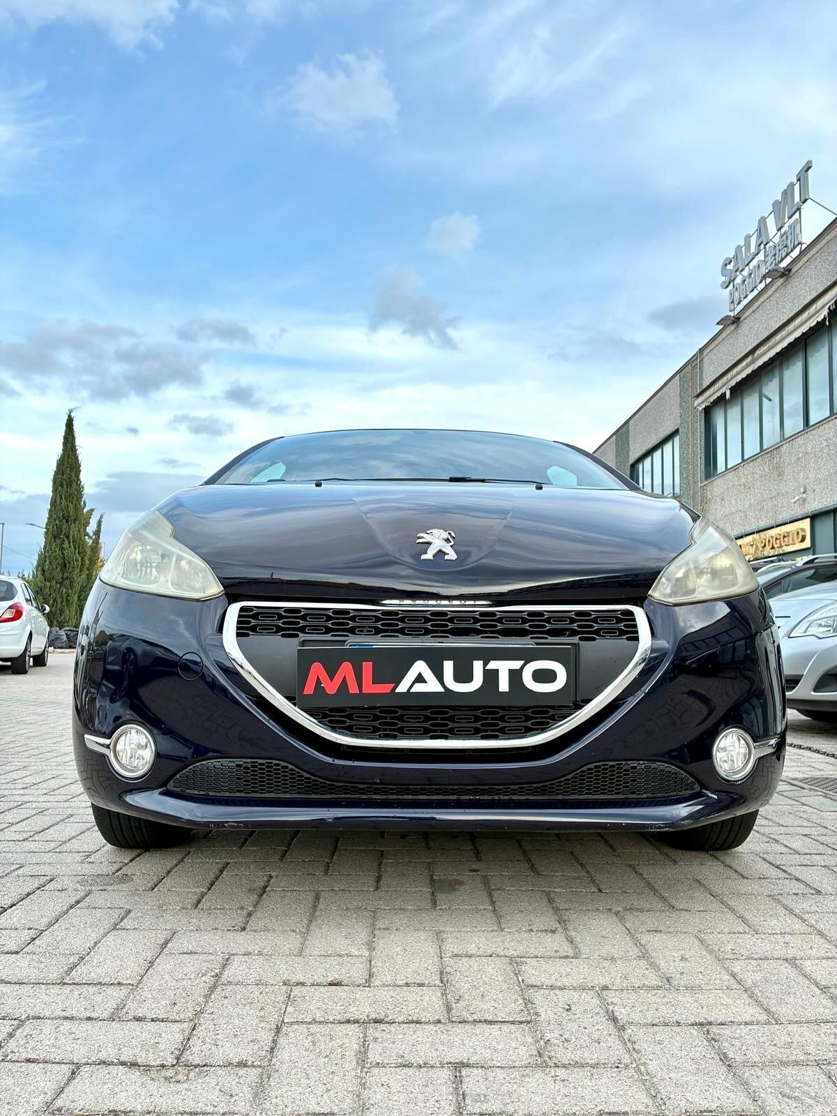 Peugeot 208 1.4 HDi 68 CV 5 porte Allure - OK NEOPATENTATO