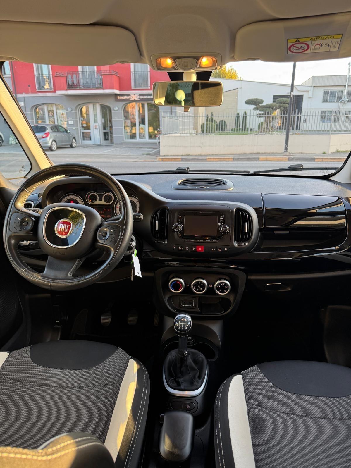 Fiat 500L 1.3 Multijet 95 CV Mirror City Cross