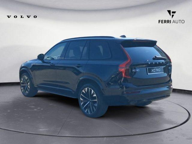 VOLVO XC90 B5 AWD automatico 7 posti Plus Dark