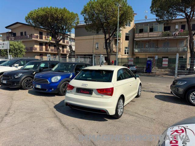 AUDI A1 1.6 TDI 105 CV Ambition