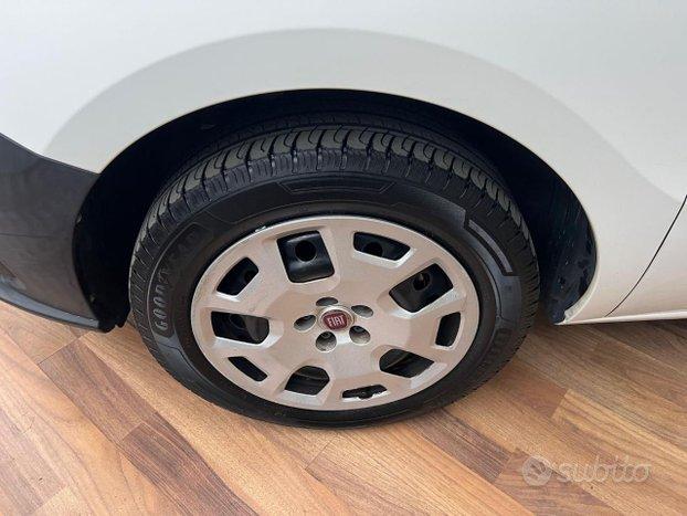 FIAT Doblo Dobl 1.4 Nat Power PC Cargo Lounge-