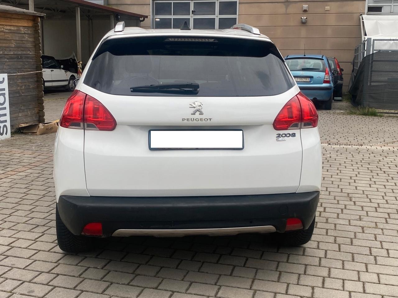Peugeot 2008 1.6 e-HDi 115 CV Stop&Start Allure