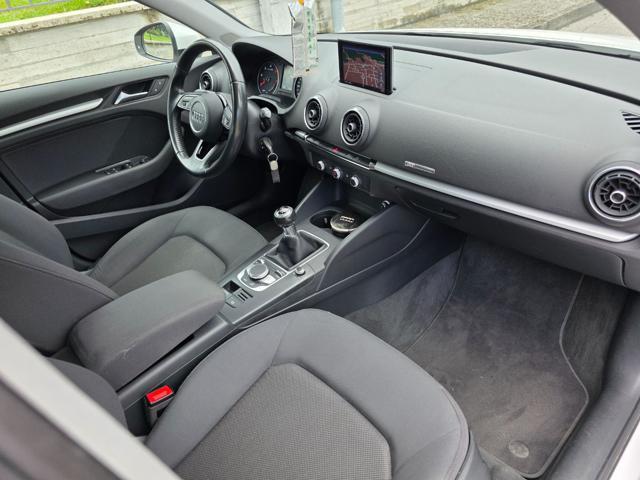 AUDI A3 SPB 1.6 TDI 116 CV Business