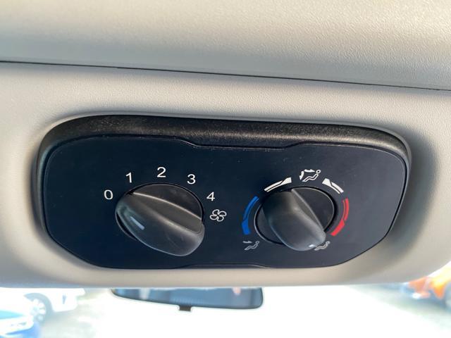 FORD Transit 310 2.0TDCi EcoBlue 170CV PL-TM Combi Trend