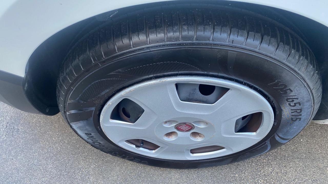 Fiat Fiorino 1.3 MJT 95CV Cargo SX