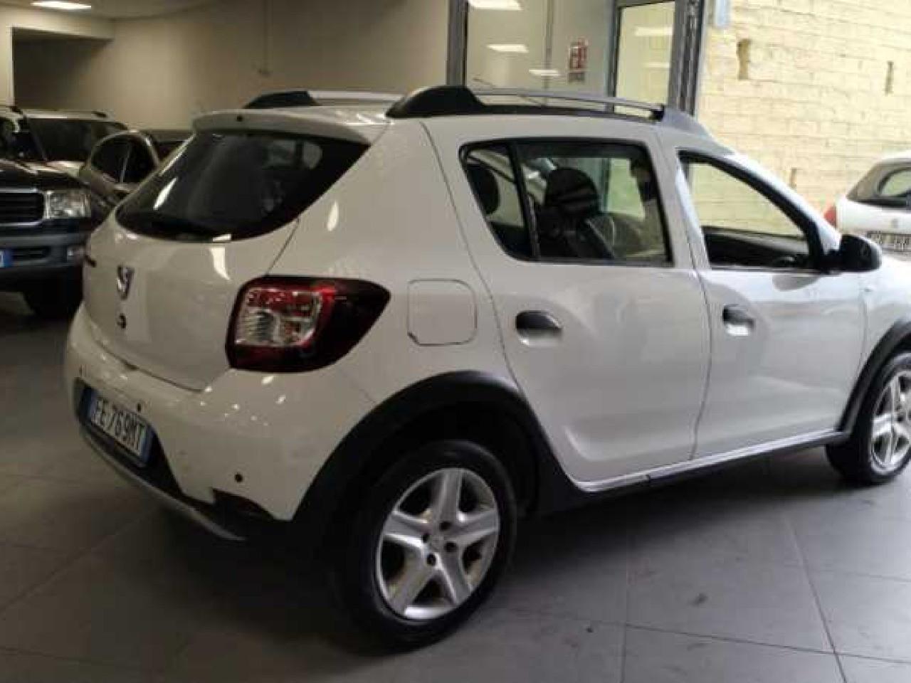 Dacia Sandero Stepway 1.5 dci s&s 90cv auto