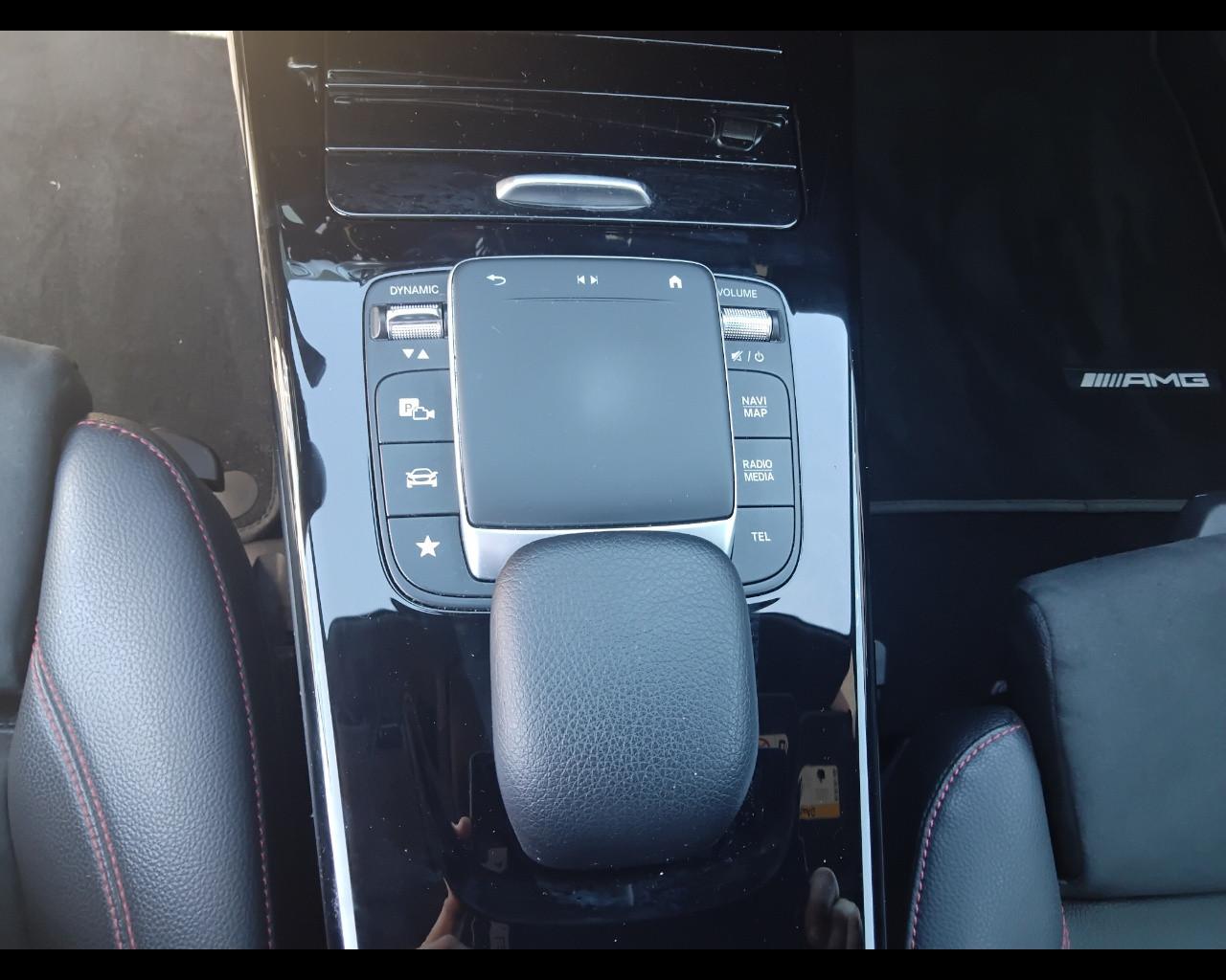 Mercedes-Benz Classe A - W177 2018 - A 200 d Premium auto