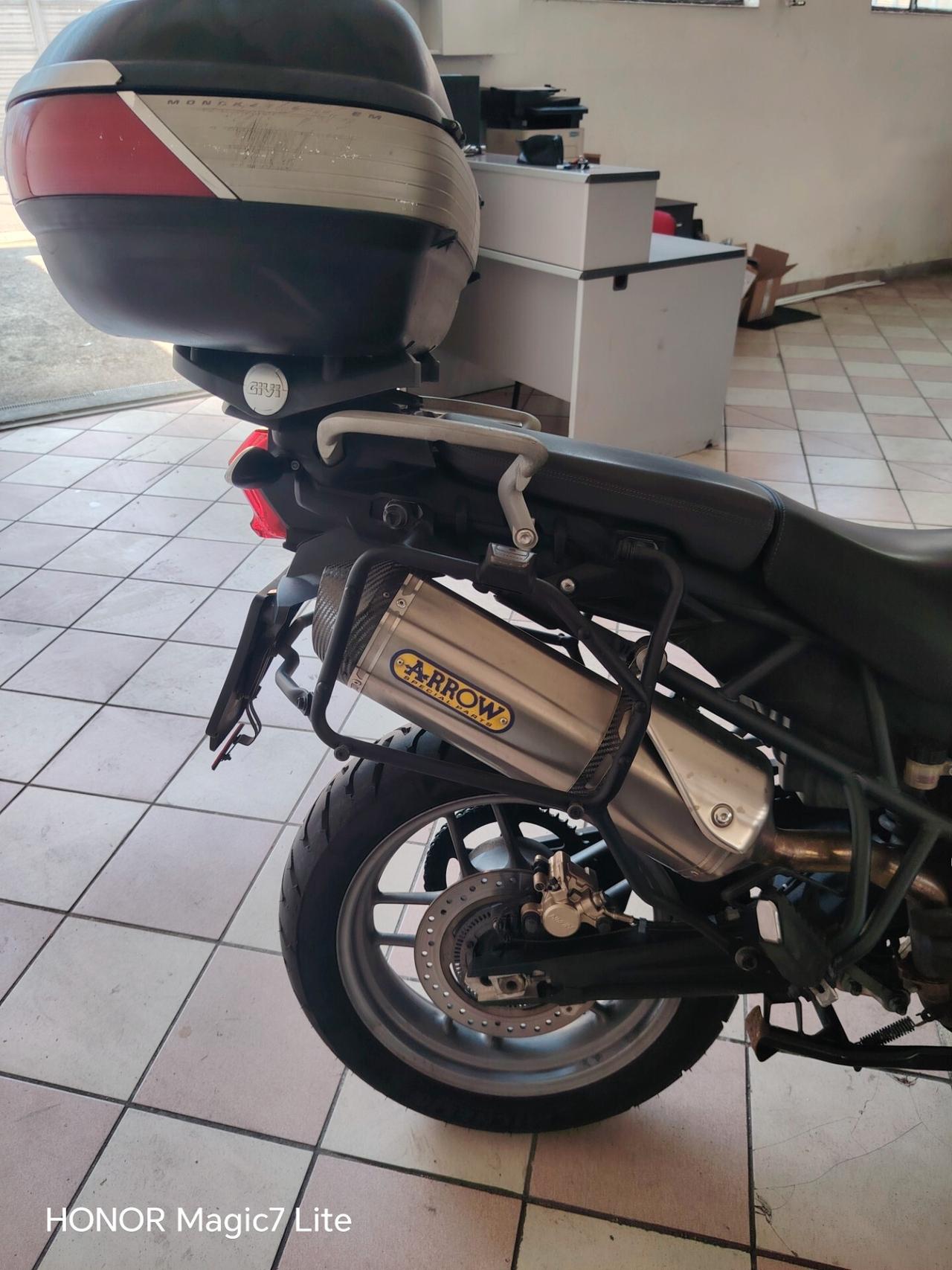 Triumph Tiger 800