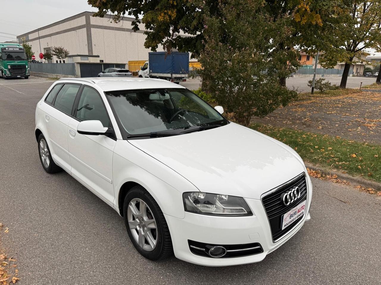 Audi A3 Berlina 5 porte adatta neopatentati