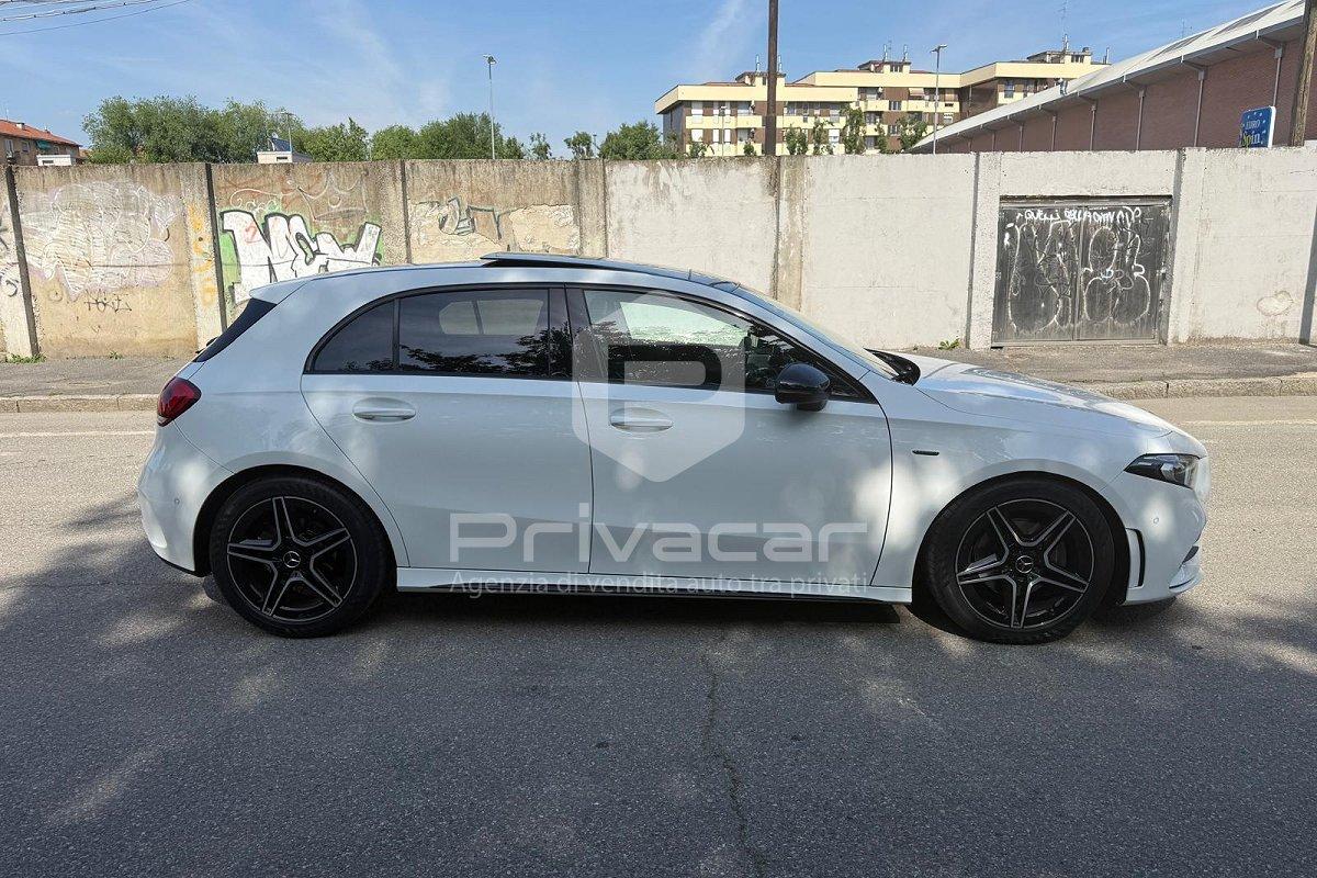 MERCEDES A 200 d Automatic Premium