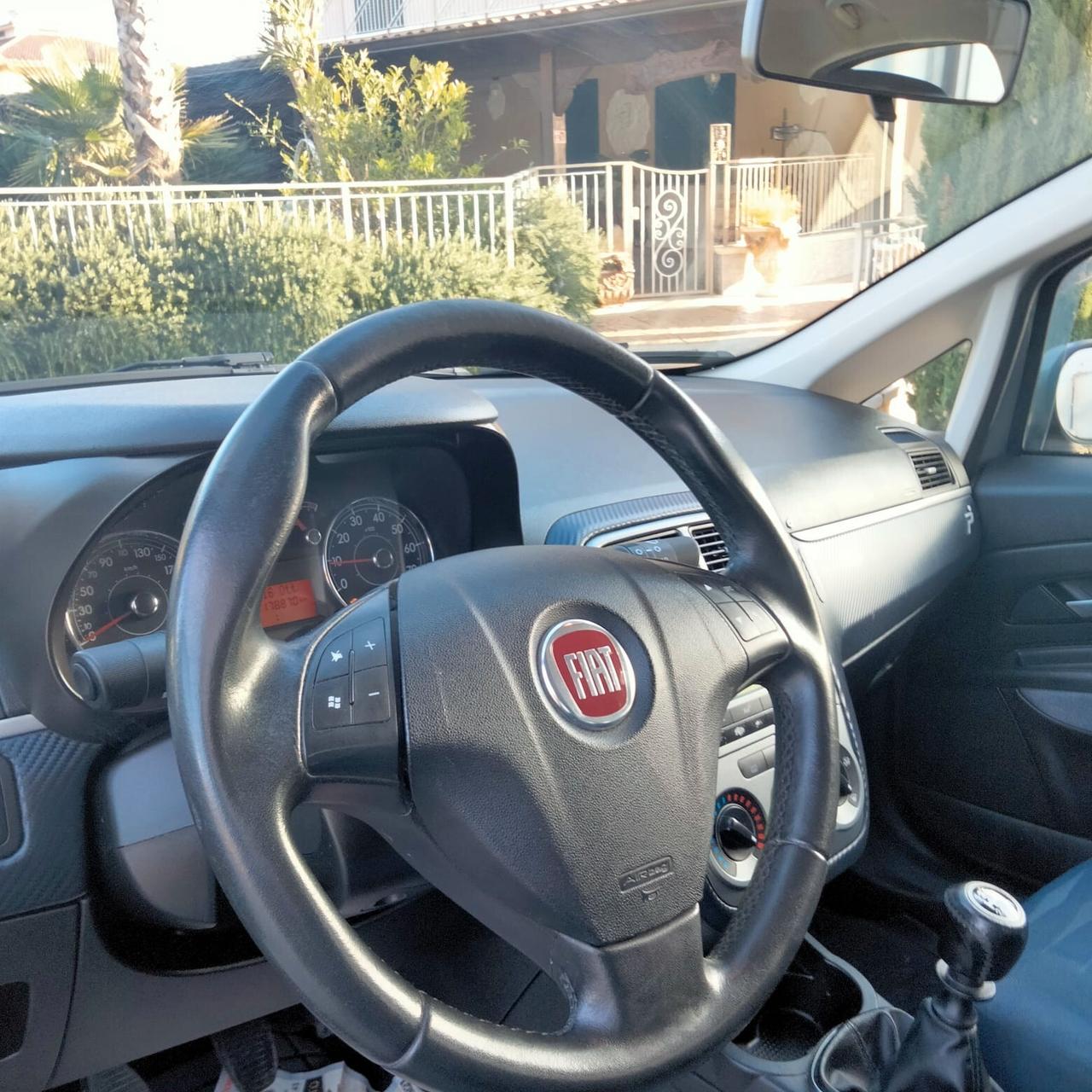 Fiat Grande Punto Grande Punto 1.4 5 porte Active Natural Power