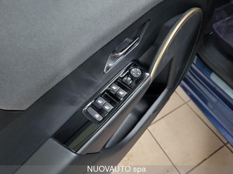 Lancia Ypsilon 51kW Edizione Limitata Cassina