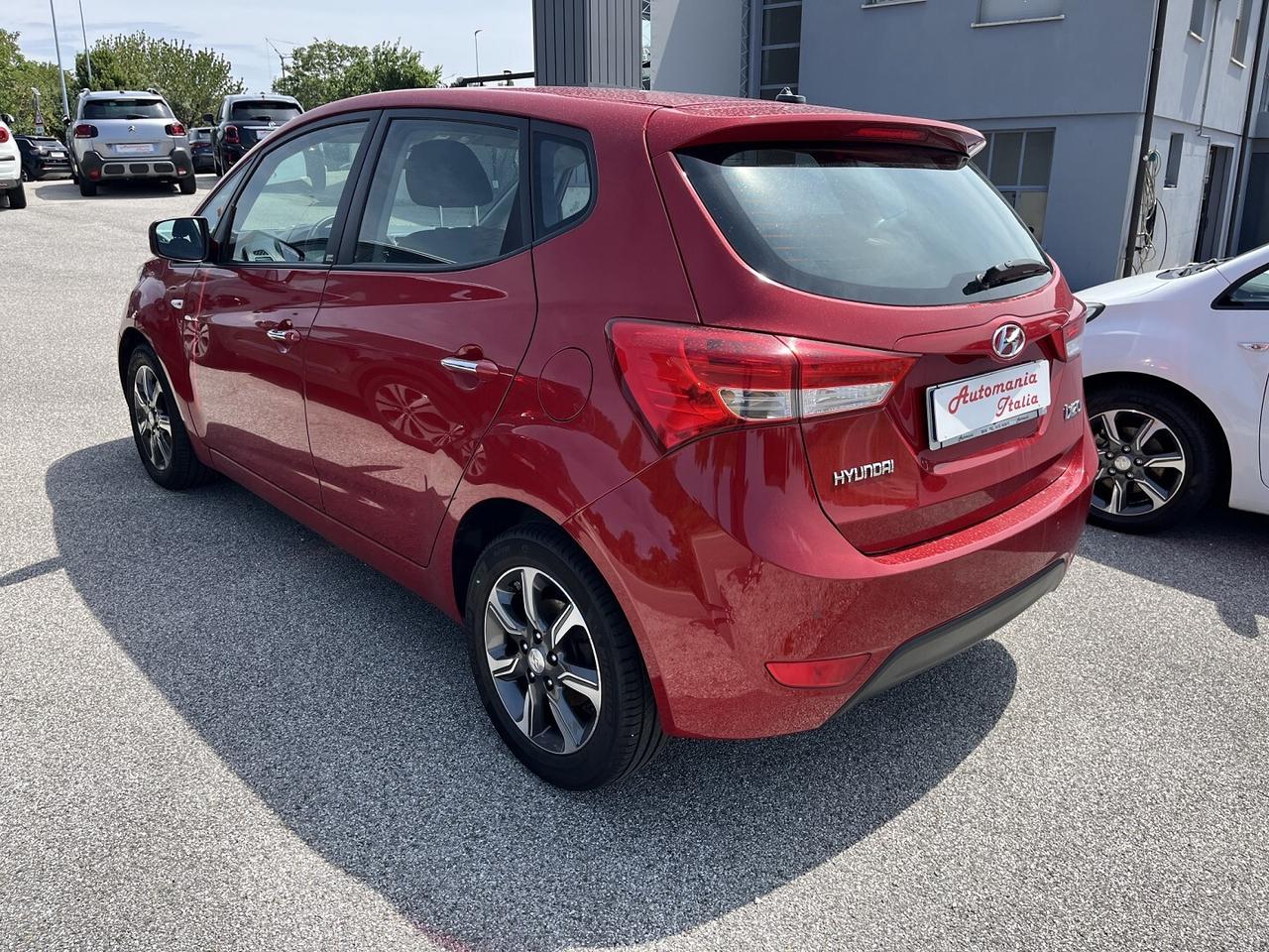 HYUNDAI IX 20 1400 CC 90 CV