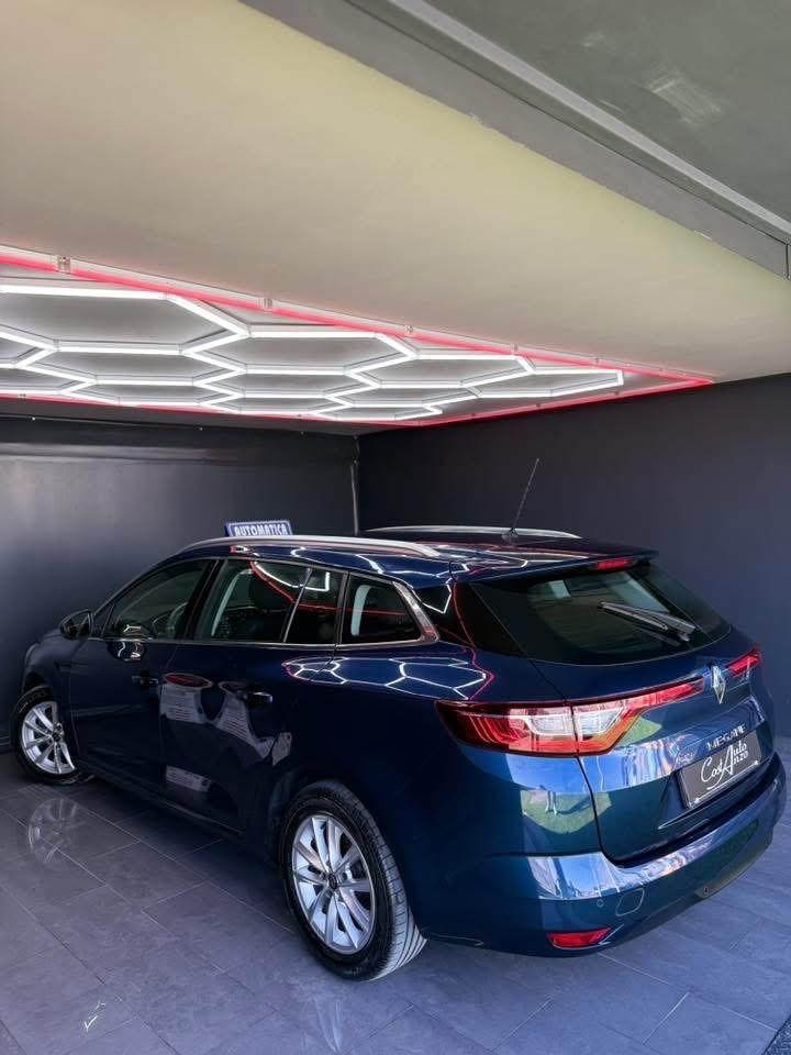 Renault Megane Sporter Blue dCi 115cv EDC 2020