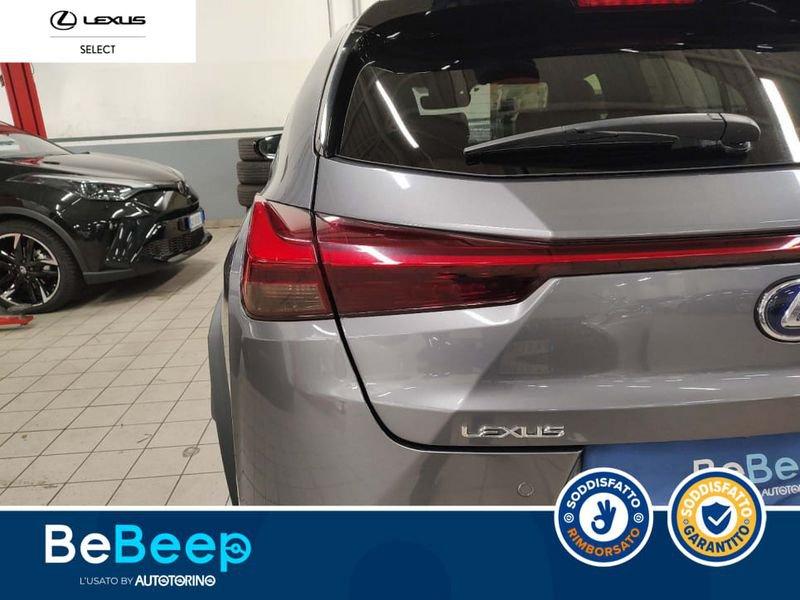 Lexus UX 250H 2.0 MIDNIGHT 4WD CVT