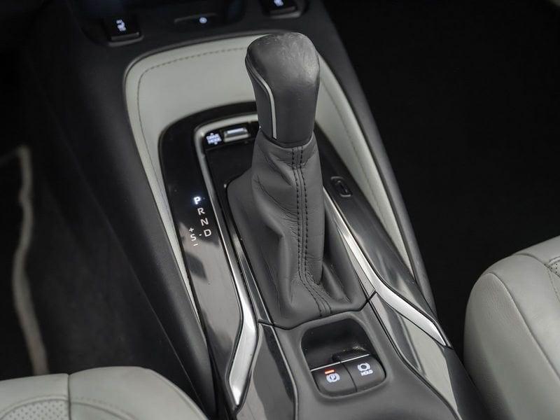 Toyota Corolla 2.0 Hybrid Lounge