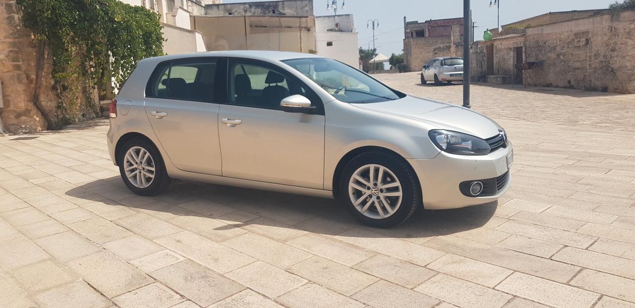 Volkswagen Golf 1.6 TDI DPF 5p. Highline