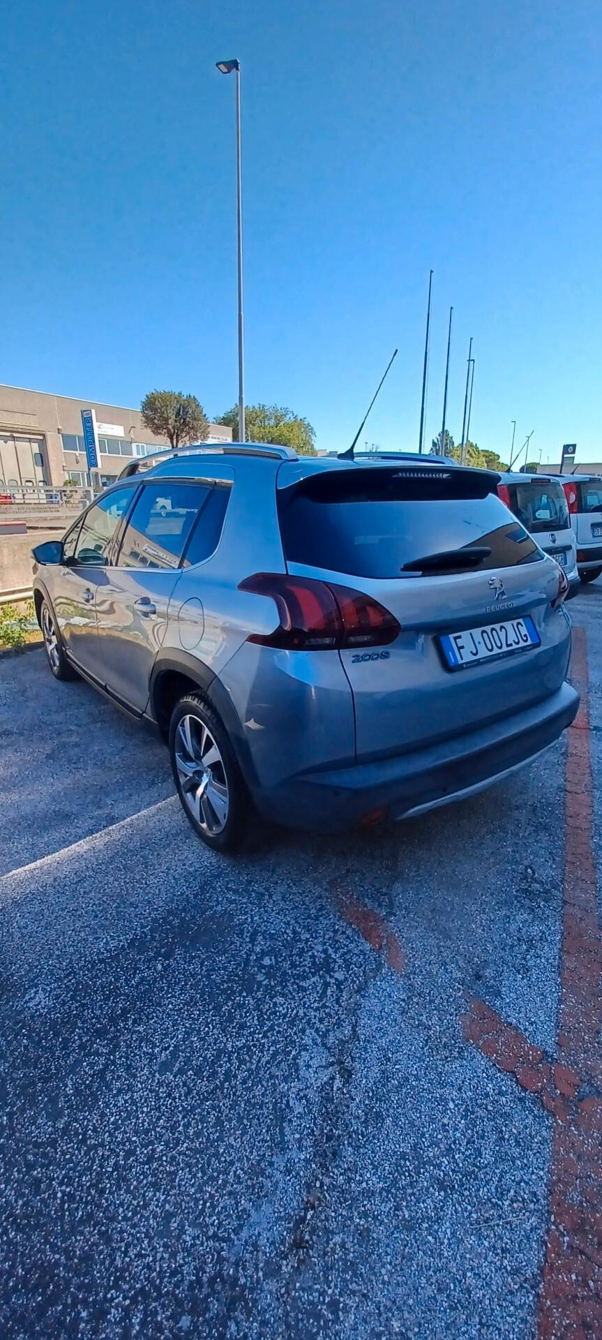 Peugeot 2008 BlueHDi 120 S&S Allure