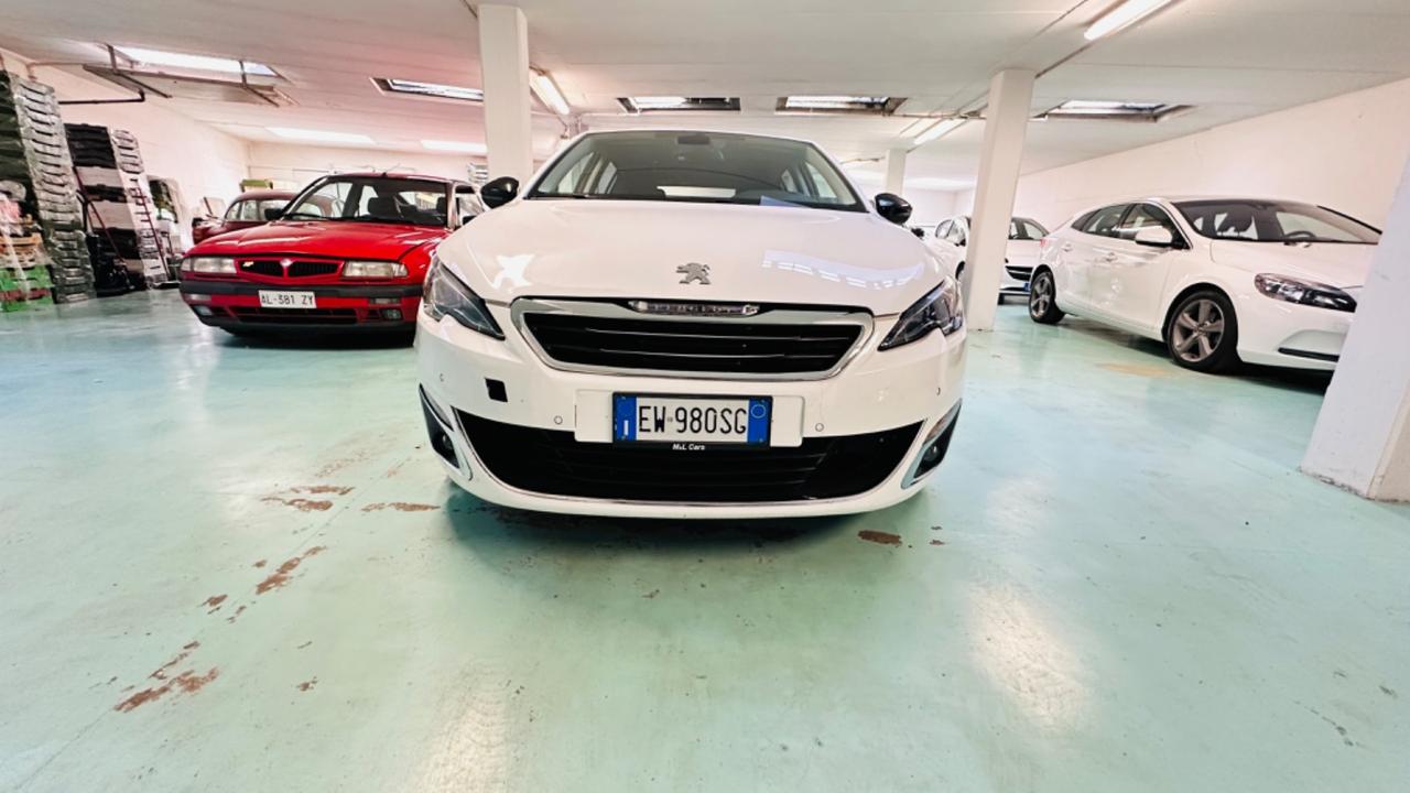 Peugeot 308 1.6 e-HDi 115 CV . GT Line.anche per neopatentati