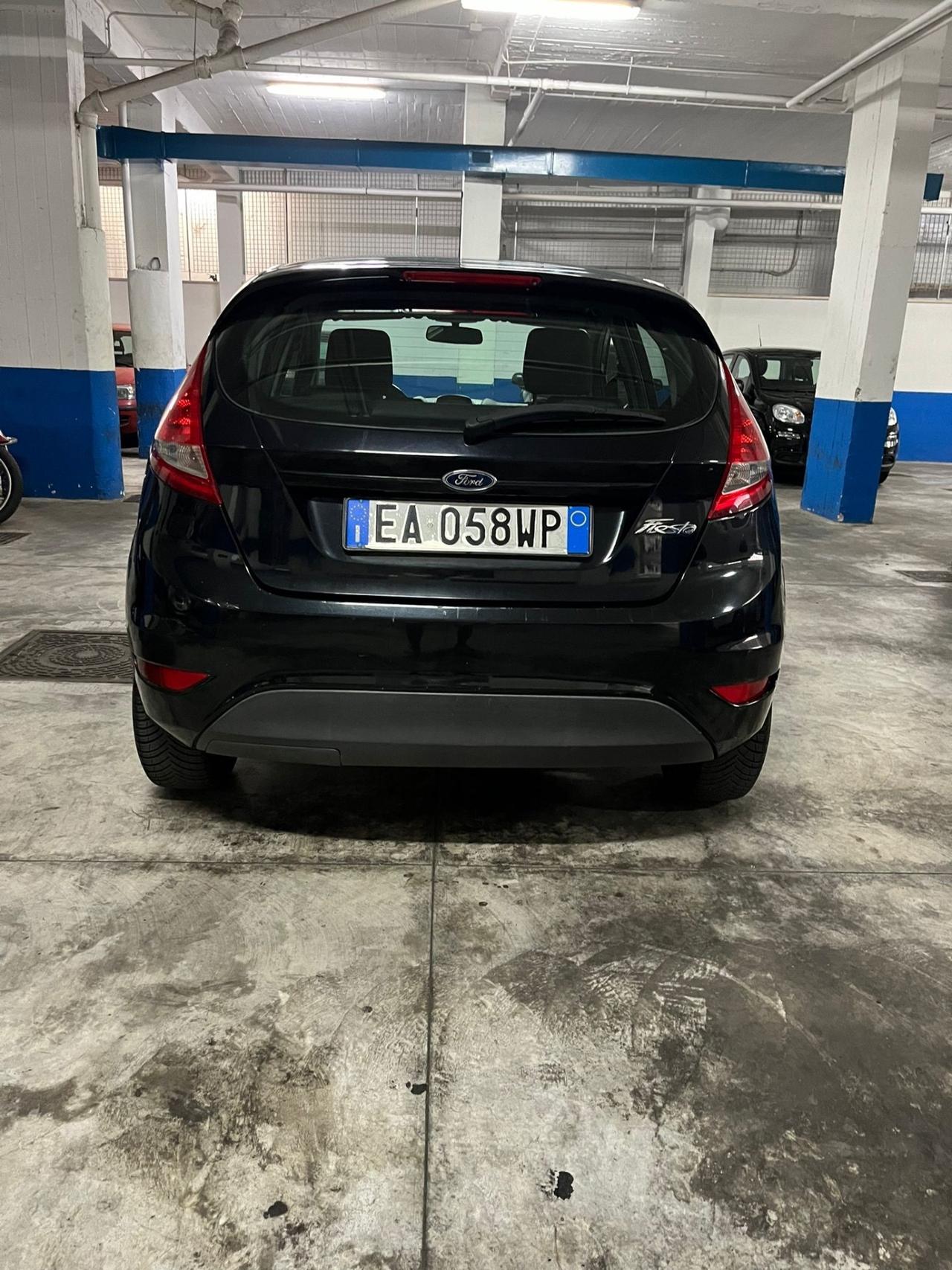 Ford Fiesta 1.4 5 porte Bz.- GPL Titanium