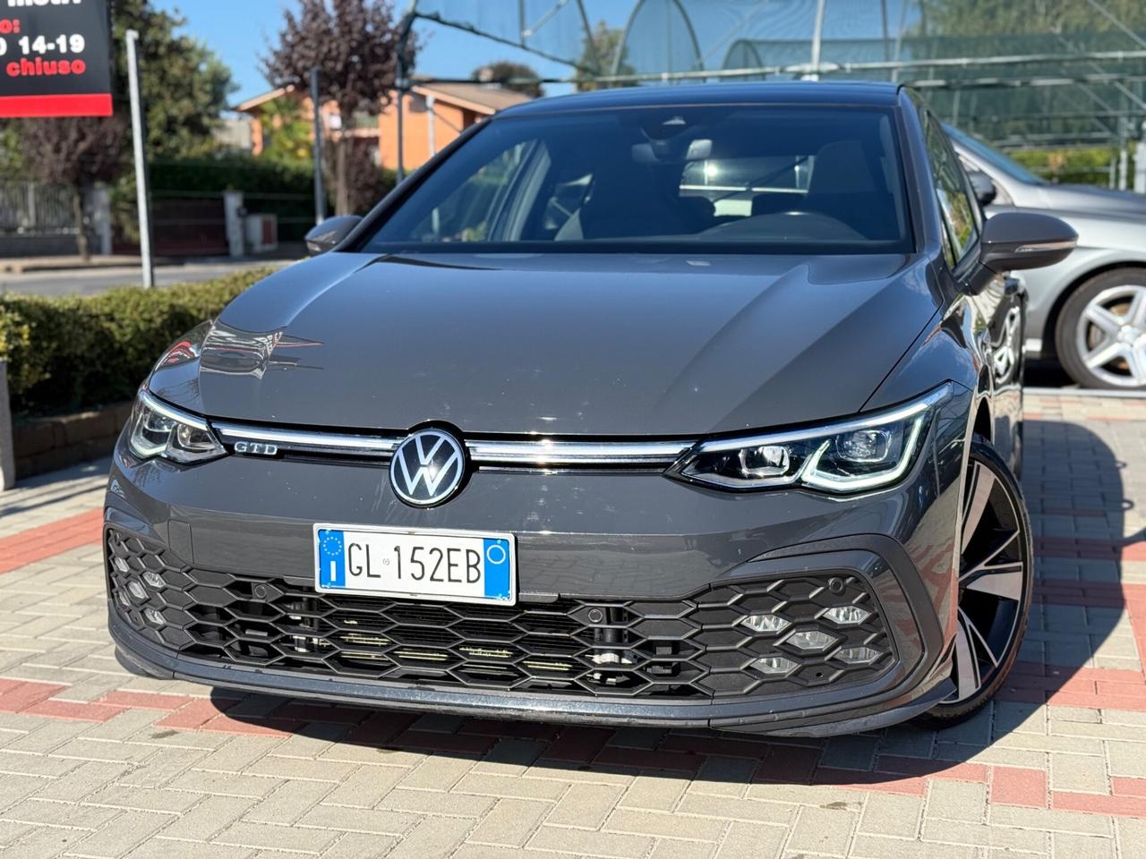 Volkswagen Golf GTD 2.0TDI DSG 200CV TETTO APRIBILE