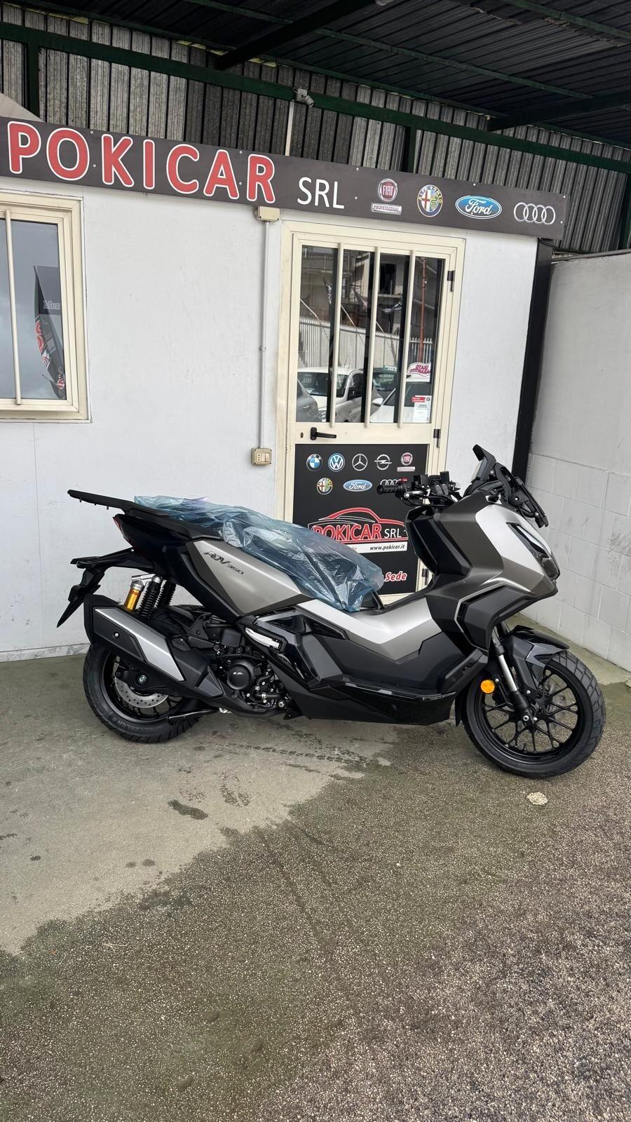 HONDA SDV 350 ABS MY25 NUOVO DA IMMATRICOLARE