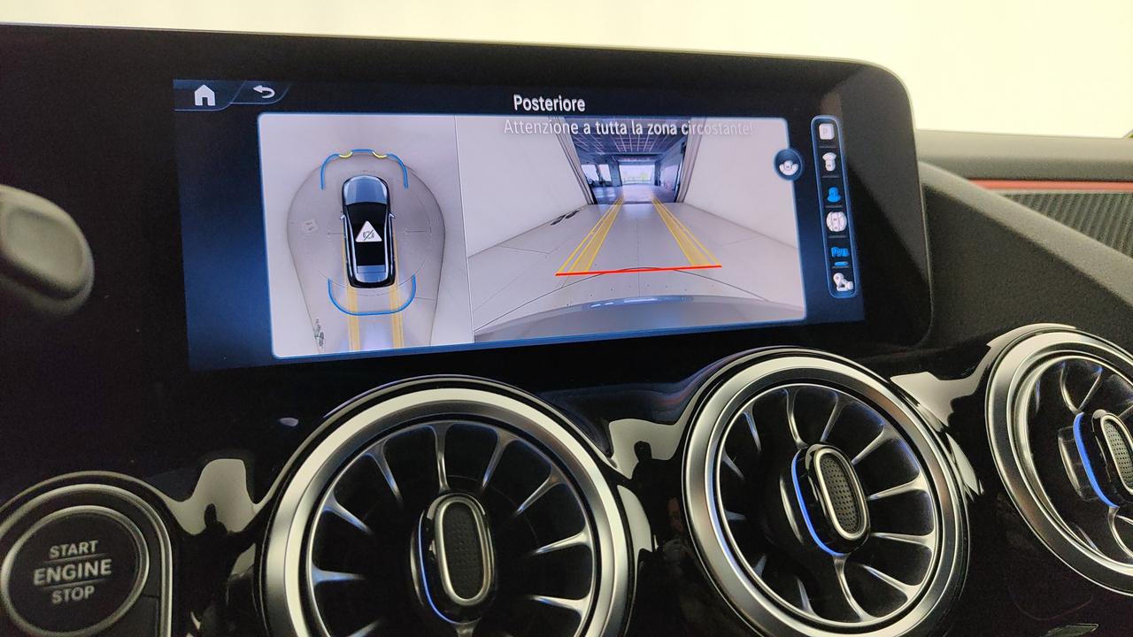 Mercedes-Benz B 180 d Digital Edition auto