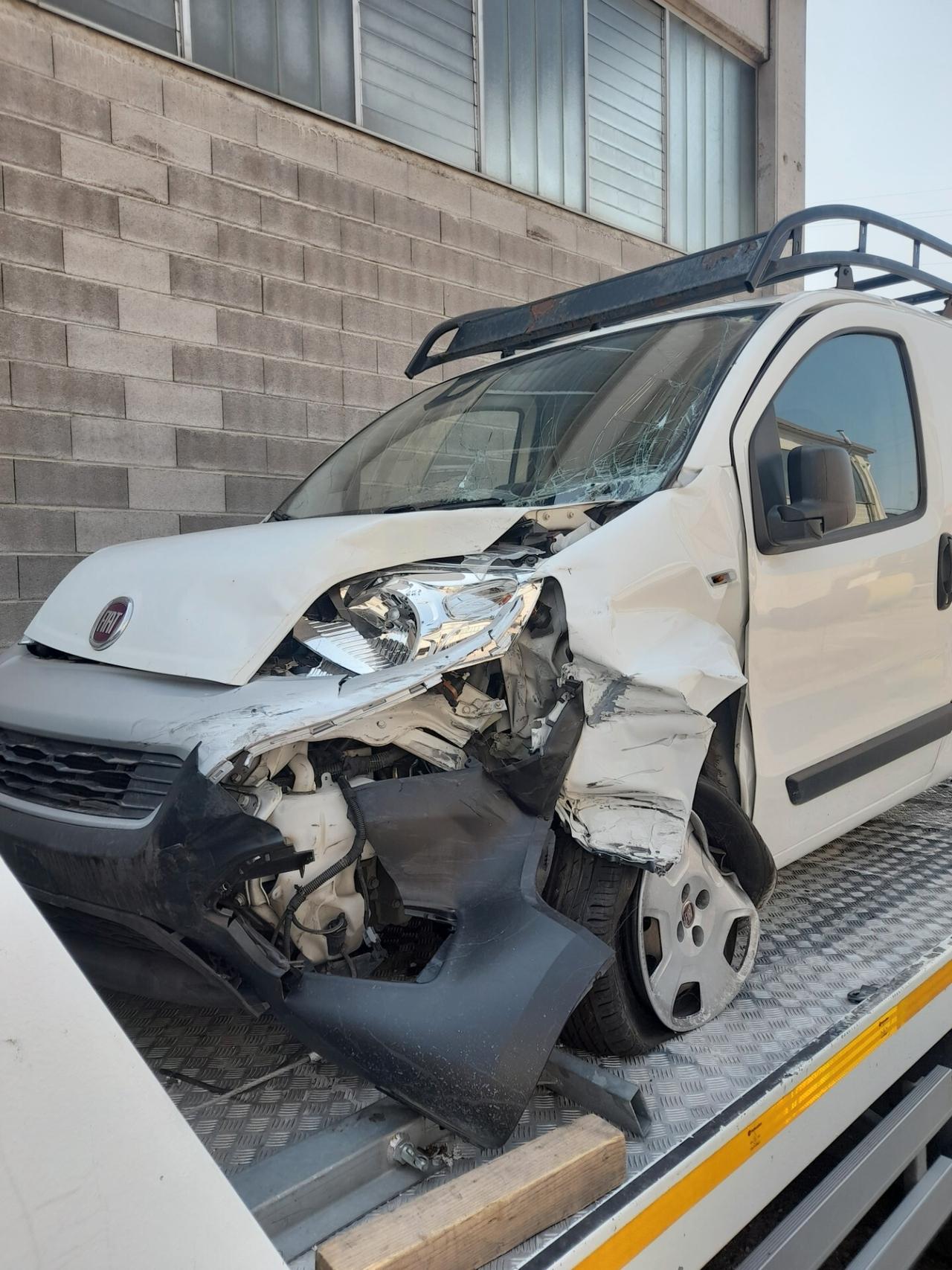 Fiat Fiorino 1.3 MJT 95CV Cargo Adventure