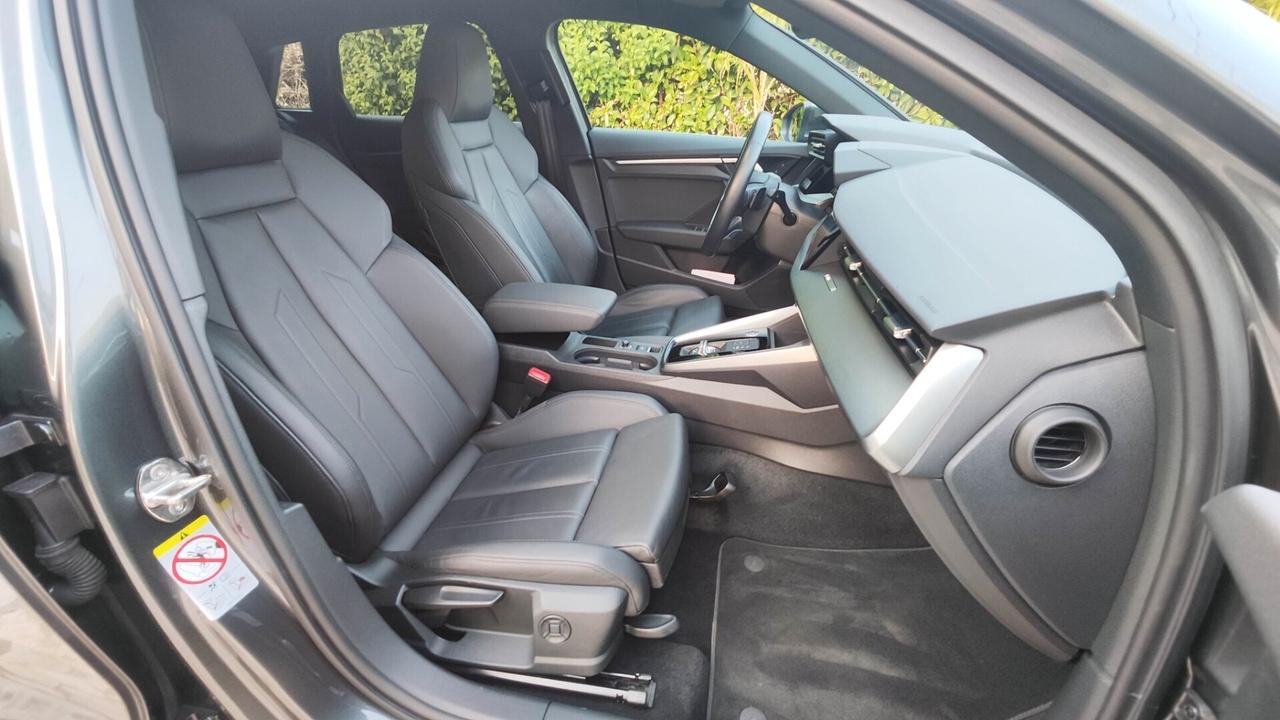 Audi A3 SPB 40 TFSI quattro S tronic line edition