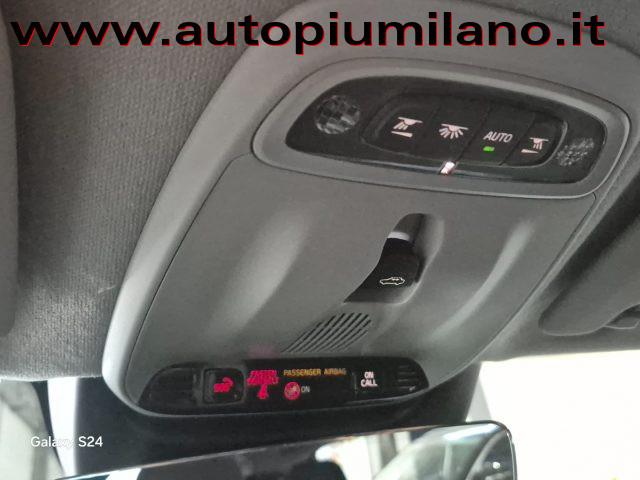 VOLVO XC40 T5 Recharge Plug-in Hybrid Inscription Expression