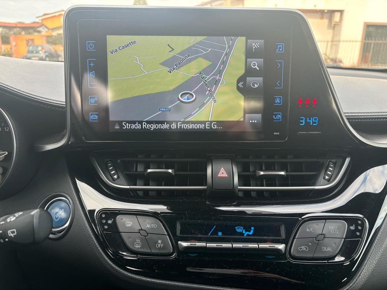 Toyota C-HR 1.8 Hybrid E-CVT Business