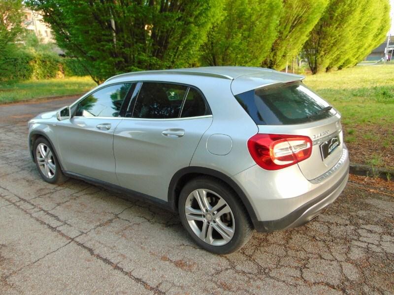 MERCEDES GLA (X156) GLA 200 CDI Automa...