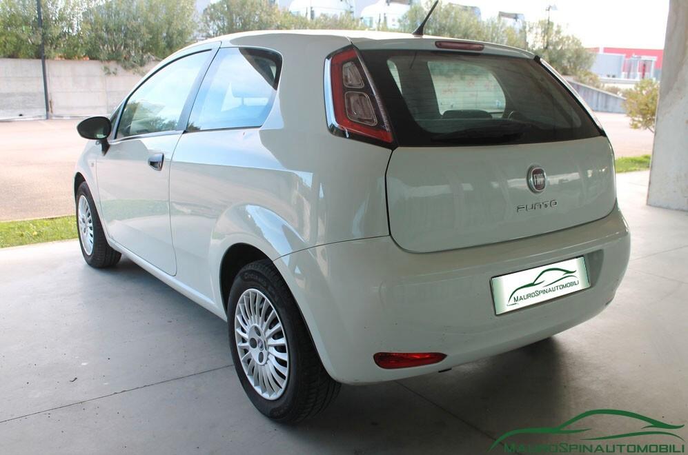 Fiat Punto 1.3 MJT II 75 CV 3 porte Neopatentati