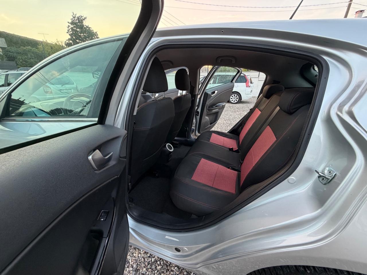Alfa Romeo Giulietta 1.6 JTDm-2 105 CV Distinctive