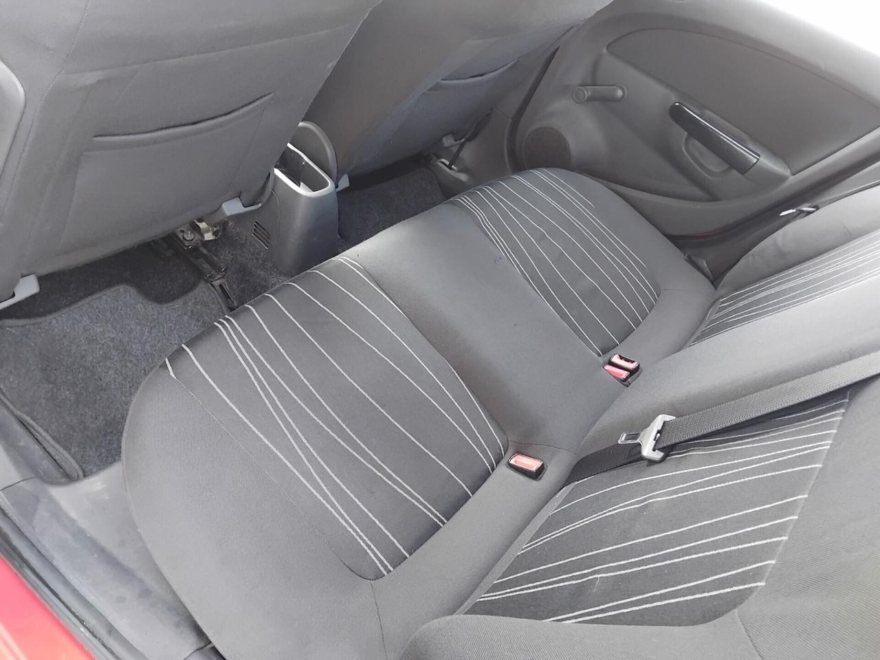 Opel Corsa 1.2 benzina garanzia