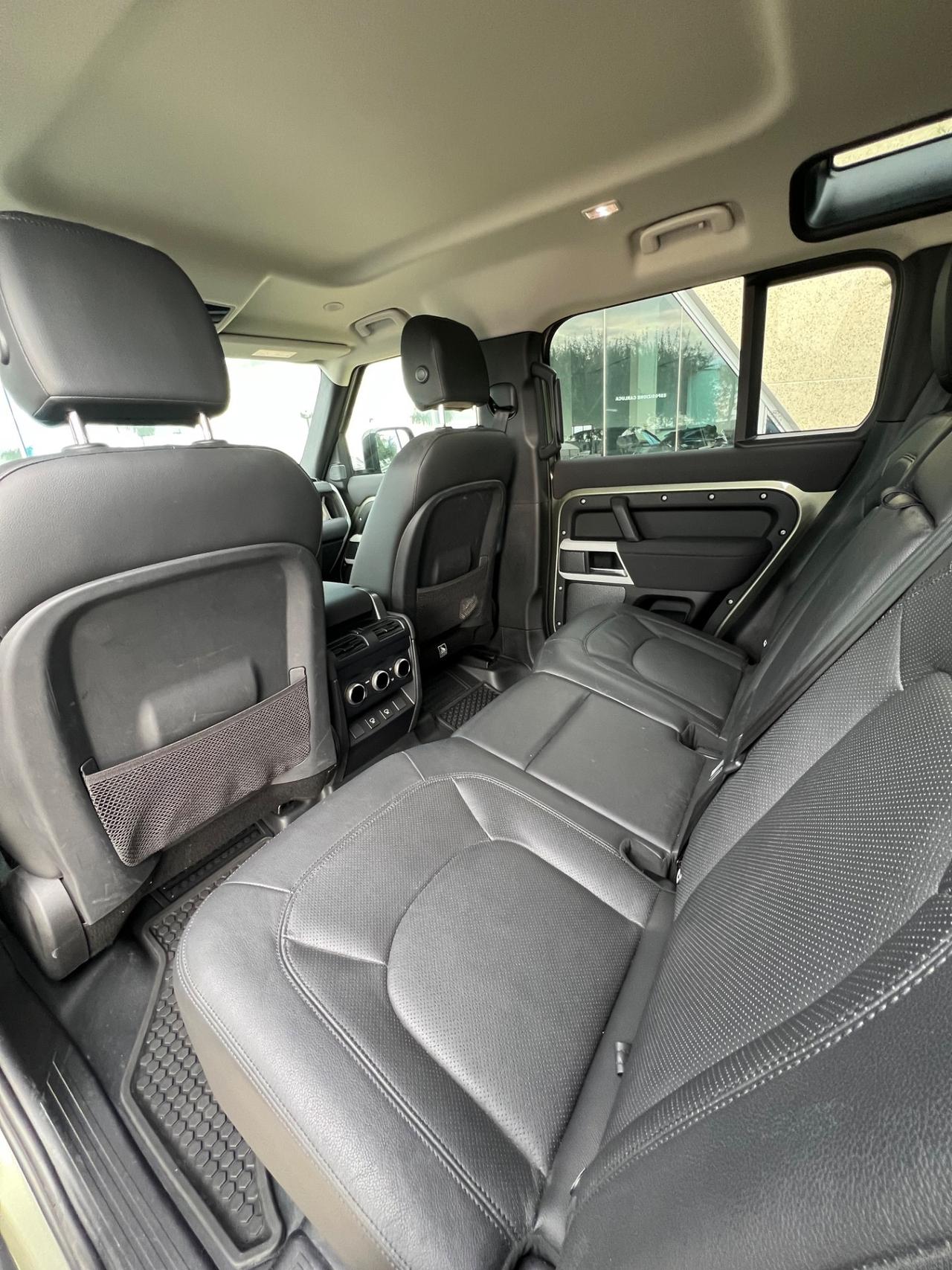 Land Rover Defender 110 XDynamic SE possibilità noleggio no scoring