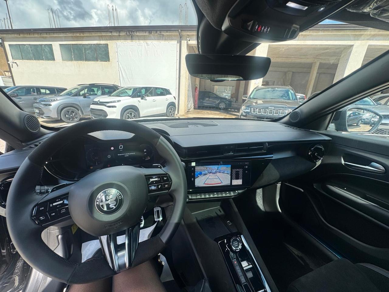 Alfa Romeo Junior 1.2 145 CV Hybrid eDCT6 Speciale